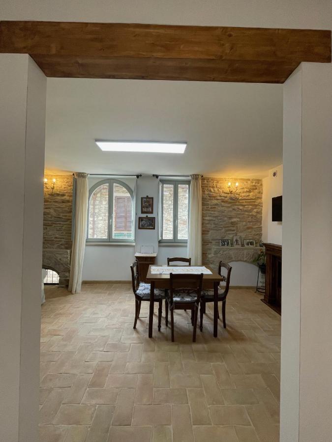 Casa La Rosa Appartement Gubbio Buitenkant foto